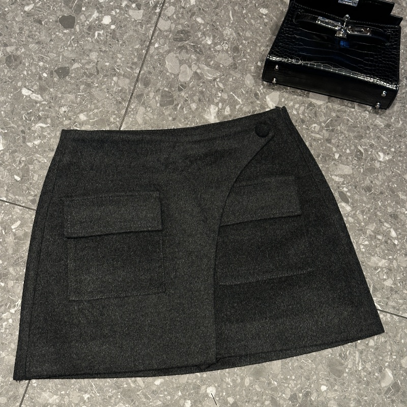 XIAOBAI短裙包臀裙半身裙半裙高腰常规款女士厚款A型