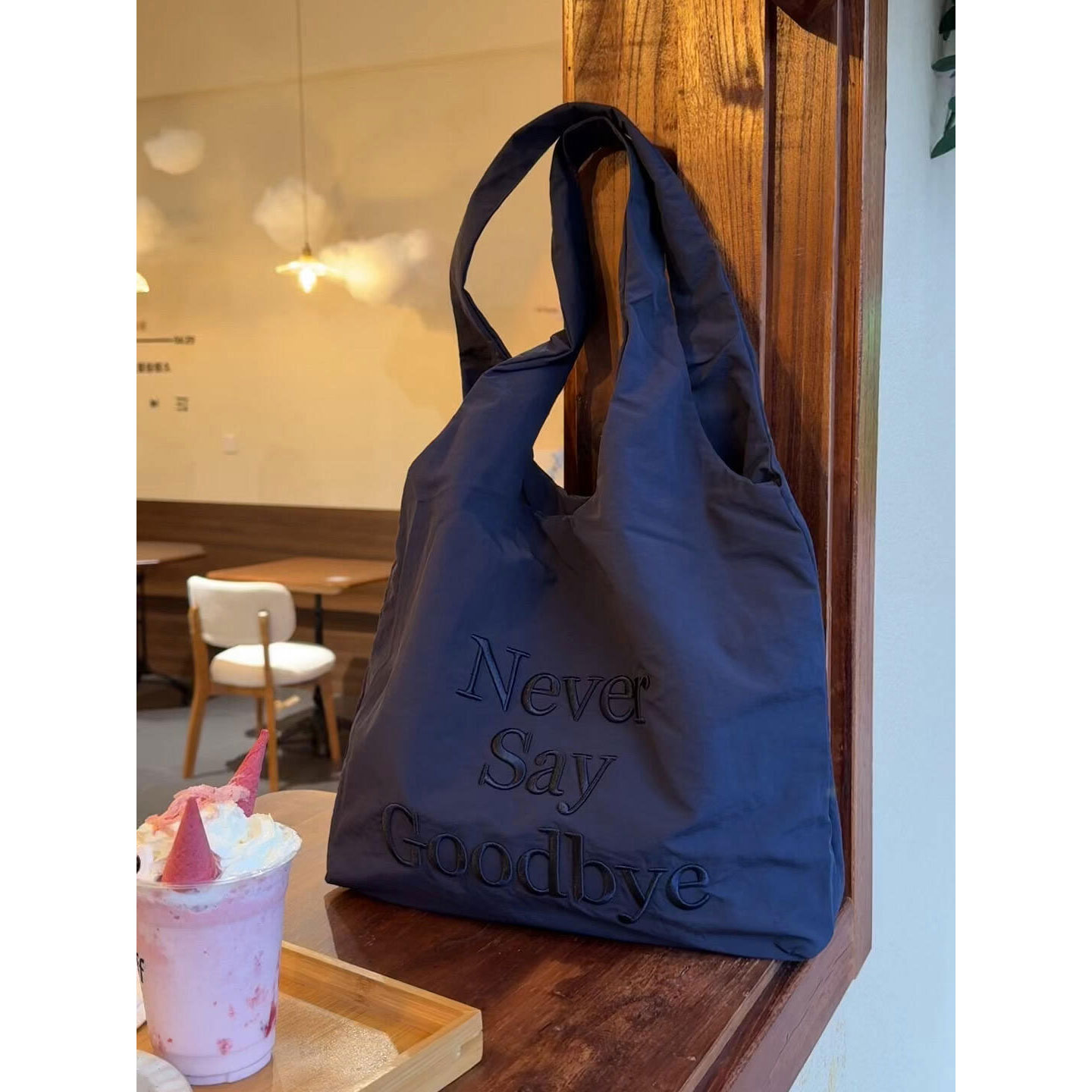 韩系简约字母刺绣帆布托特包女2025新款大容量轻便手提单肩通勤包