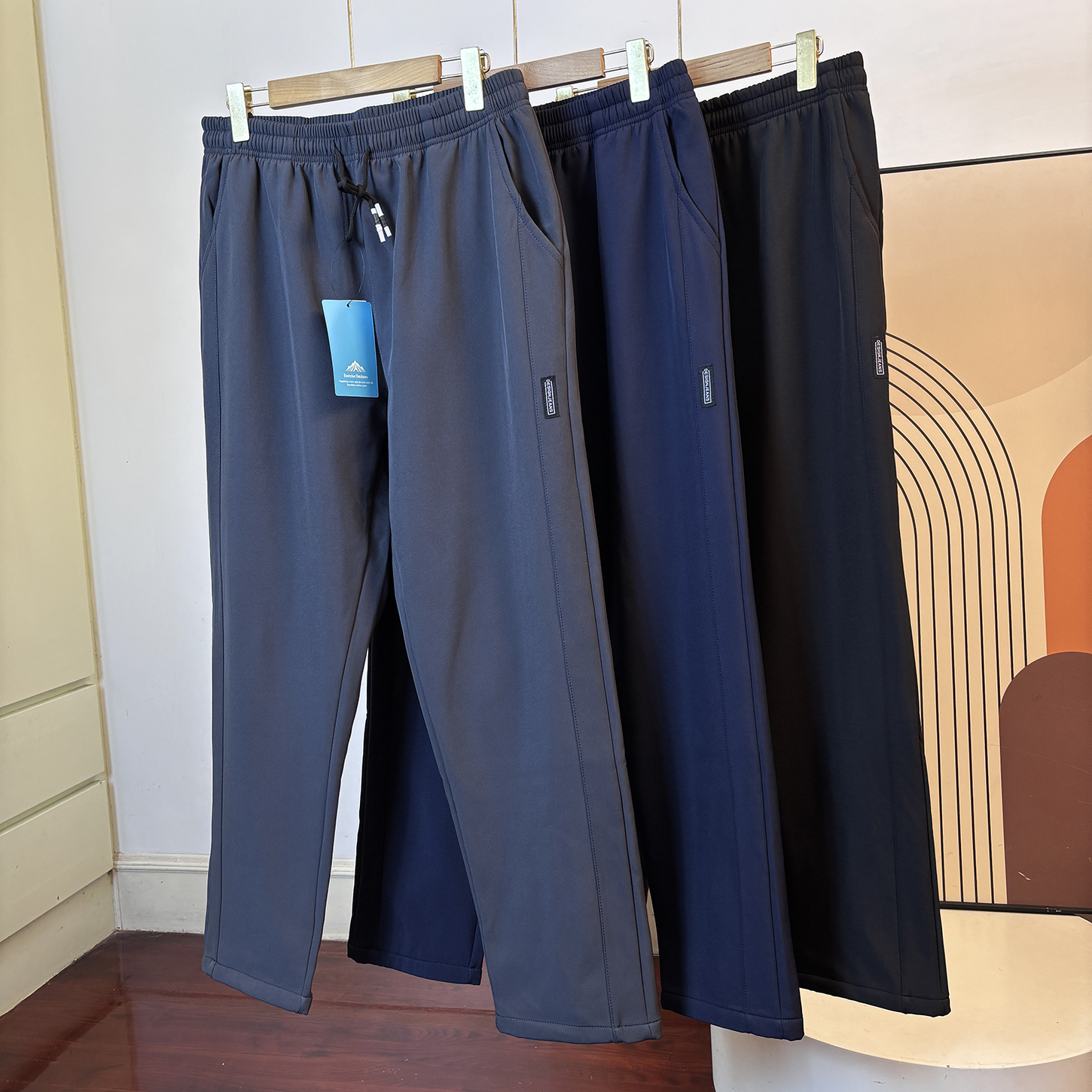 户外男士秋冬松紧腰加绒保暖抗寒防风防泼水直筒卫裤运动休闲裤潮