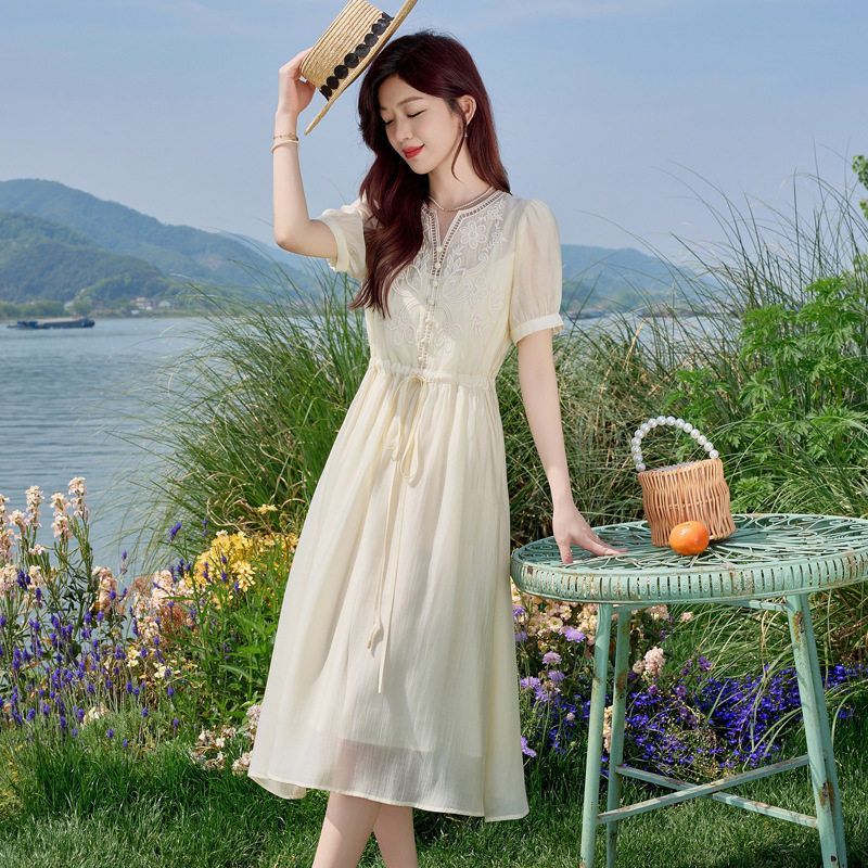 领夏季天丝新款气质2025女时尚中长裙短袖连衣裙优雅SY2656显瘦V