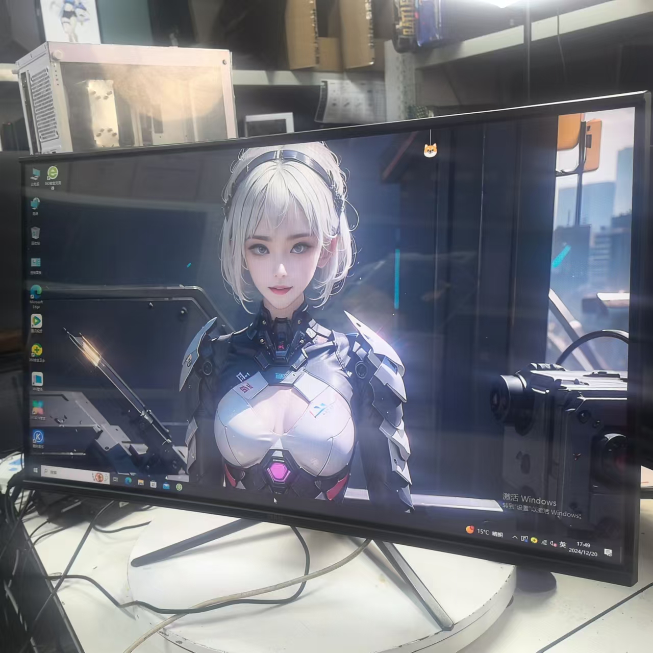 8新  铁幕40寸1K144HZ电竞游戏高刷微曲黑色显示器