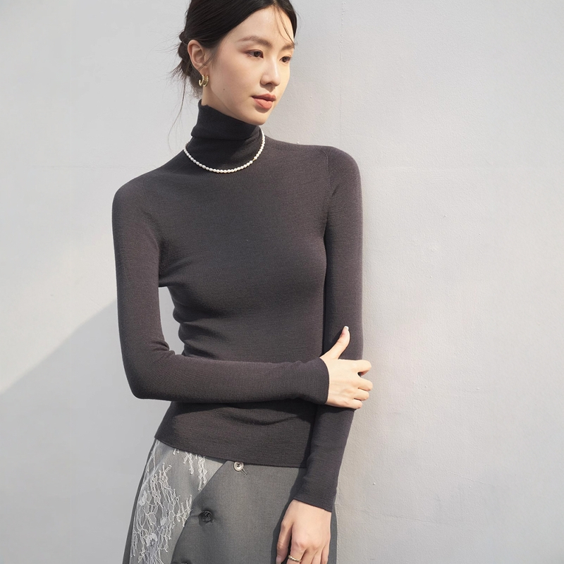 高领紧身软糯套头针织衫女2025秋冬新款内搭针织衫薄款堆堆领毛衣