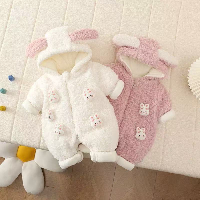 婴儿连体衣冬季超萌加厚保暖加绒宝宝爬服可爱哈衣外出服冬装衣服