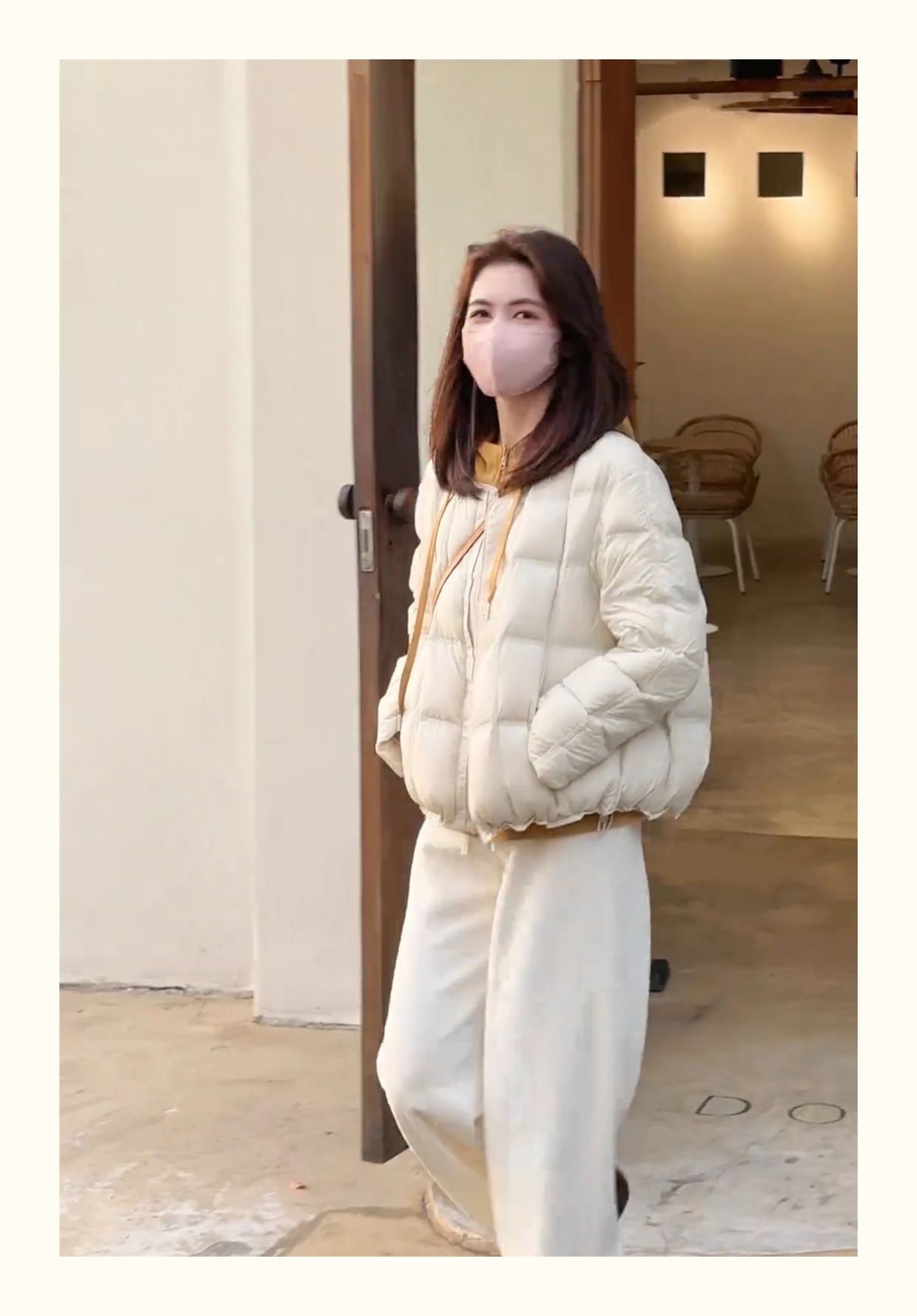 韩版气质加厚保暖圆领羽绒外套女装2025冬季新款高级小众宽松上衣