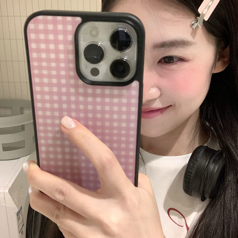 韩系粉色格子iPhone16proamx手机壳适用苹果女小众12网红13甜美14
