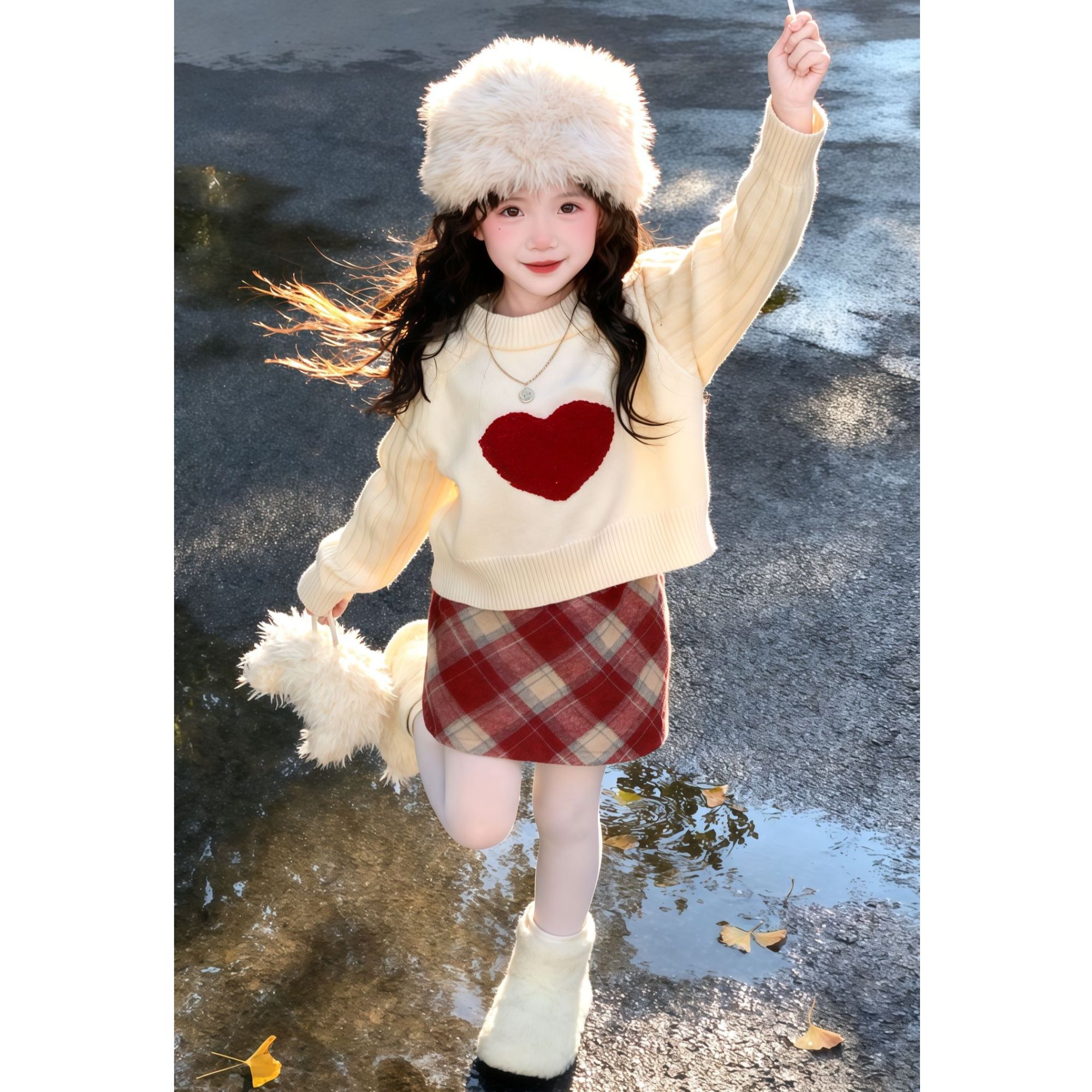 女童圣诞服套装25冬款爱心软糯毛衣红色格纹半裙新年战袍宝宝衣服