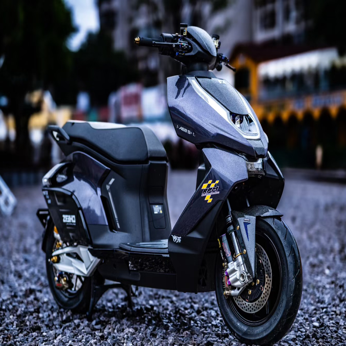 OPZE X BIBI工厂8周年限定。