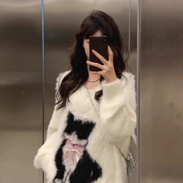 猫咪提花仿水貂毛v领毛衣女秋冬慵懒风宽松针织衫一字肩软糯上衣