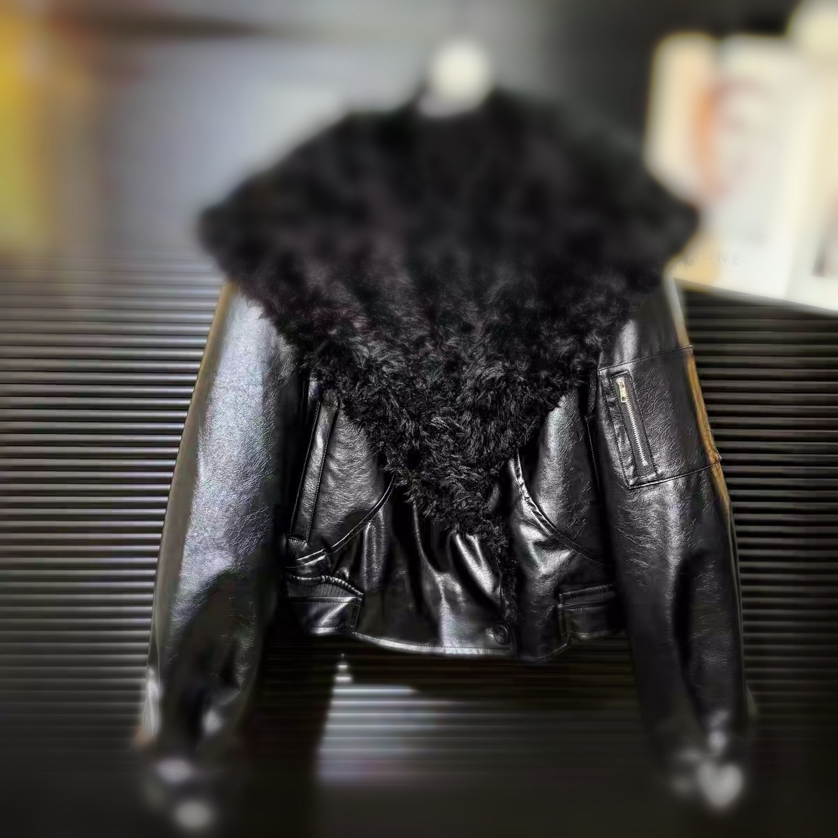 新款减龄爆款大毛领外套女冬季加绒加厚女装