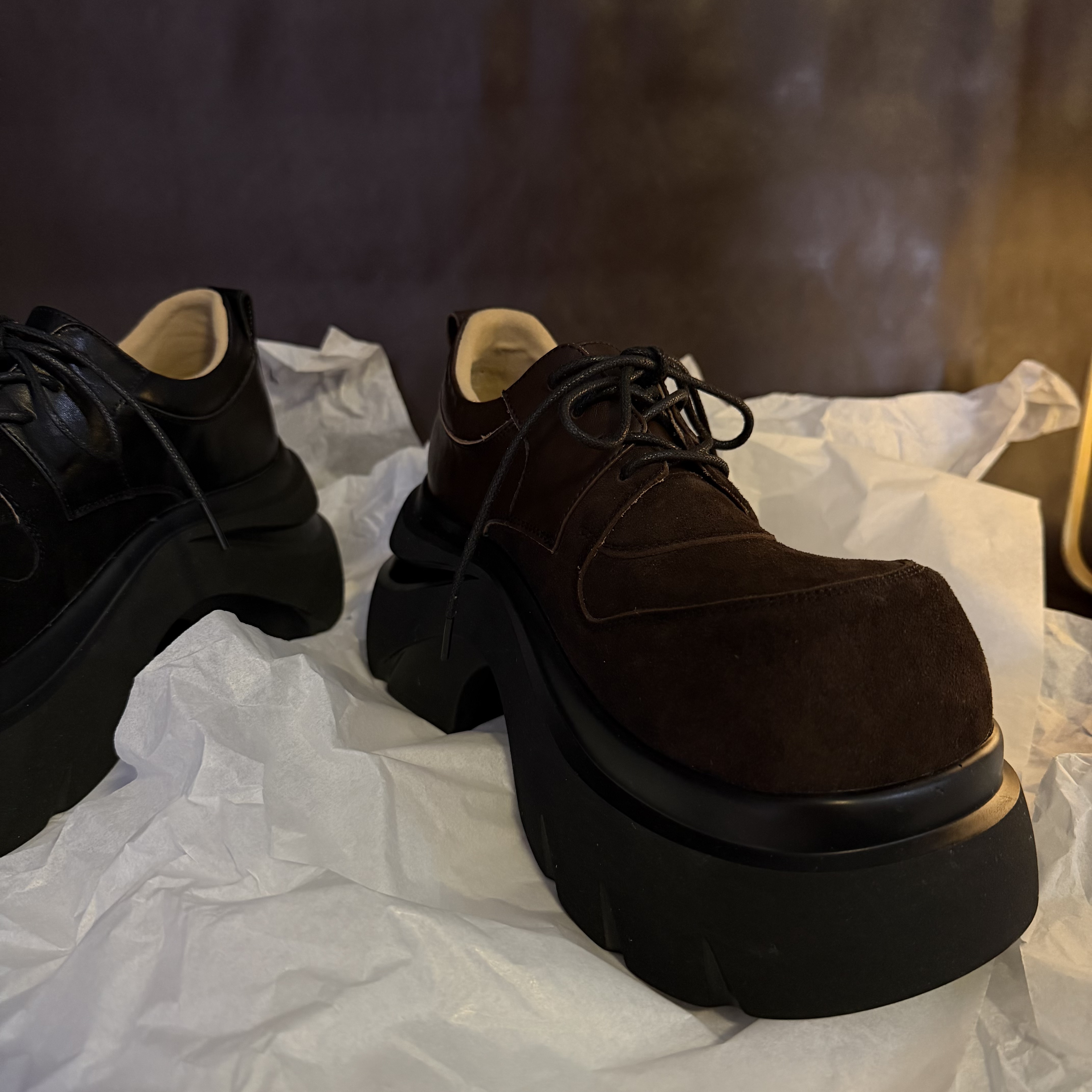 缇麦茵-<8cm>T25122时尚英伦风简约百搭小个子复古休闲单鞋