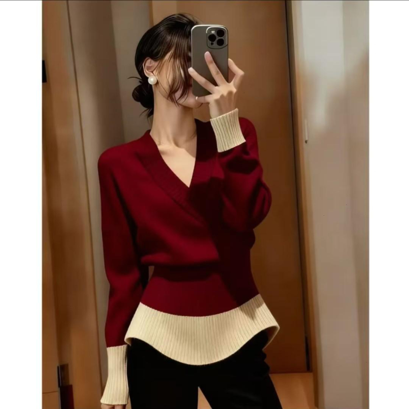 法式复古风撞色V领长袖针织衫女冬季新款高级感收腰显瘦套头上衣