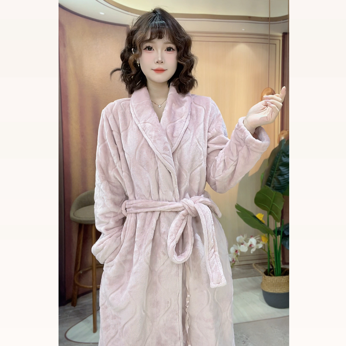 【瑜妹妹】浴袍睡袍秋冬新款双面绒翻领长袖家居服保暖显瘦2025新款