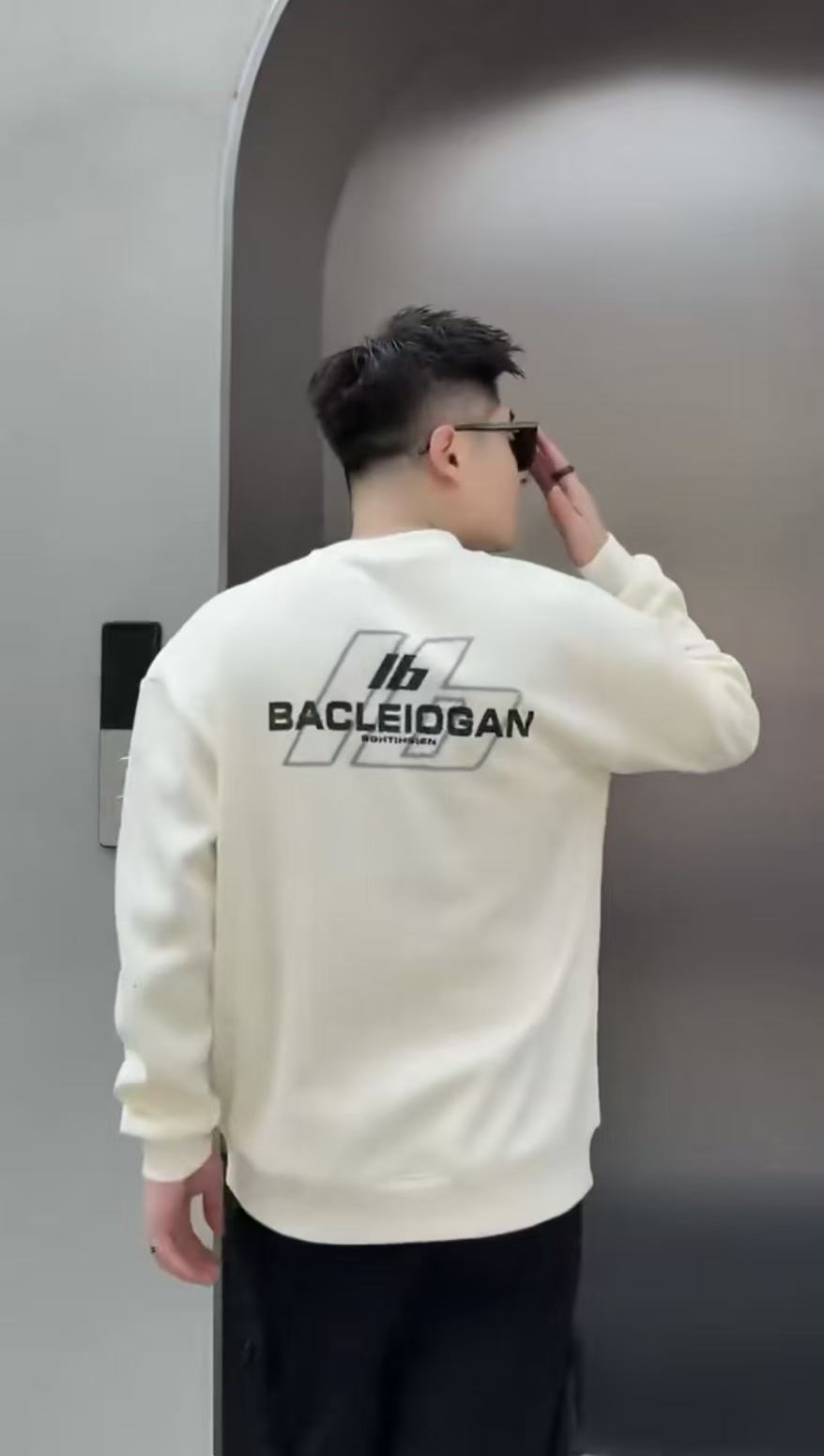 秋冬加绒男士韩版圆领长袖卫衣 微阔百搭 休闲保暖 潮流时尚