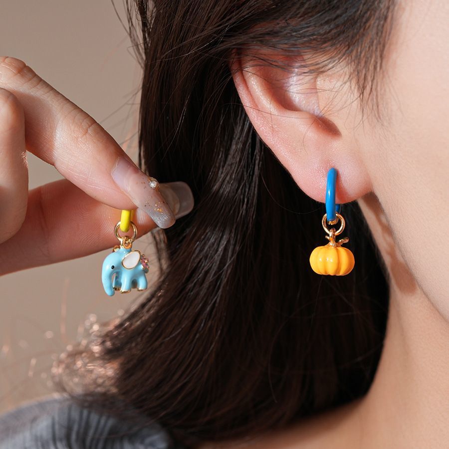 可爱多巴胺小象南瓜耳环彩色卡通小众设计耳扣高级感时尚百搭耳饰