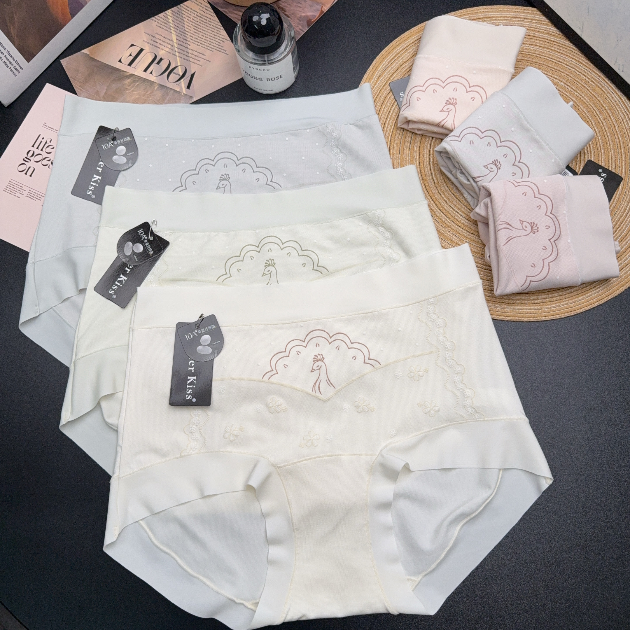 【5条装～孔雀开屏莫代尔中腰】女士内裤桑蚕丝抗菌底档三角裤衩A27