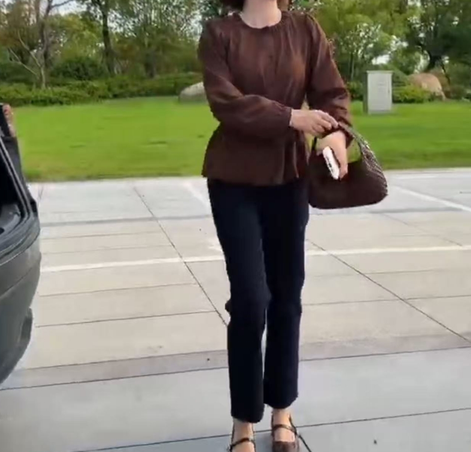 时尚潮流百搭精品女装dgd2016