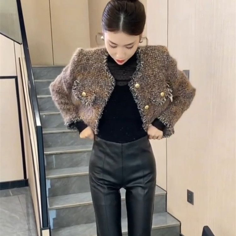 金色扣女2025新款小香风高级感法式气质时尚粗花呢编织流苏短外套