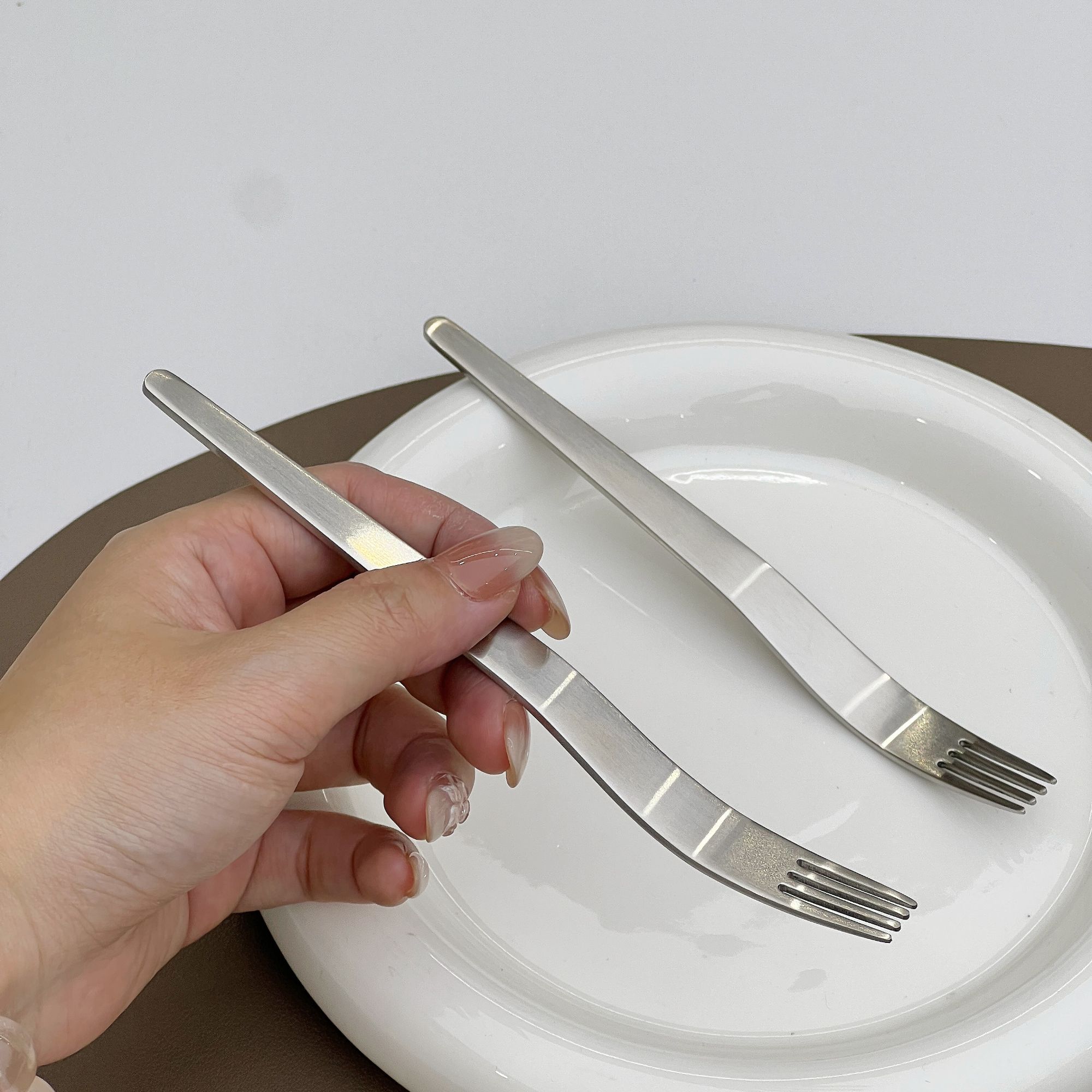 【两支装】316不锈钢水果叉砂光蛋糕叉甜品叉家用网红轻奢简约叉子