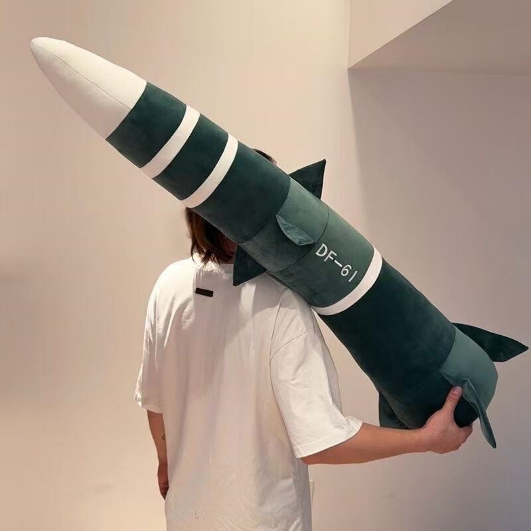 东风5C抱枕军工导弹发射器模型床上睡觉夹腿长条毛绒玩偶沙发靠枕
