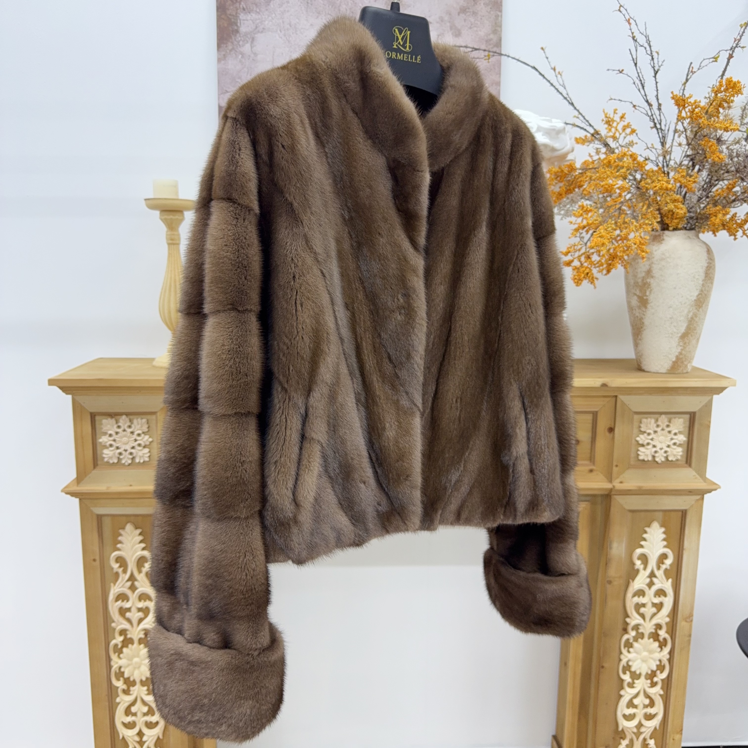 珞媄「流光」25冬季新款轻奢财阀千金水貂皮外套8383