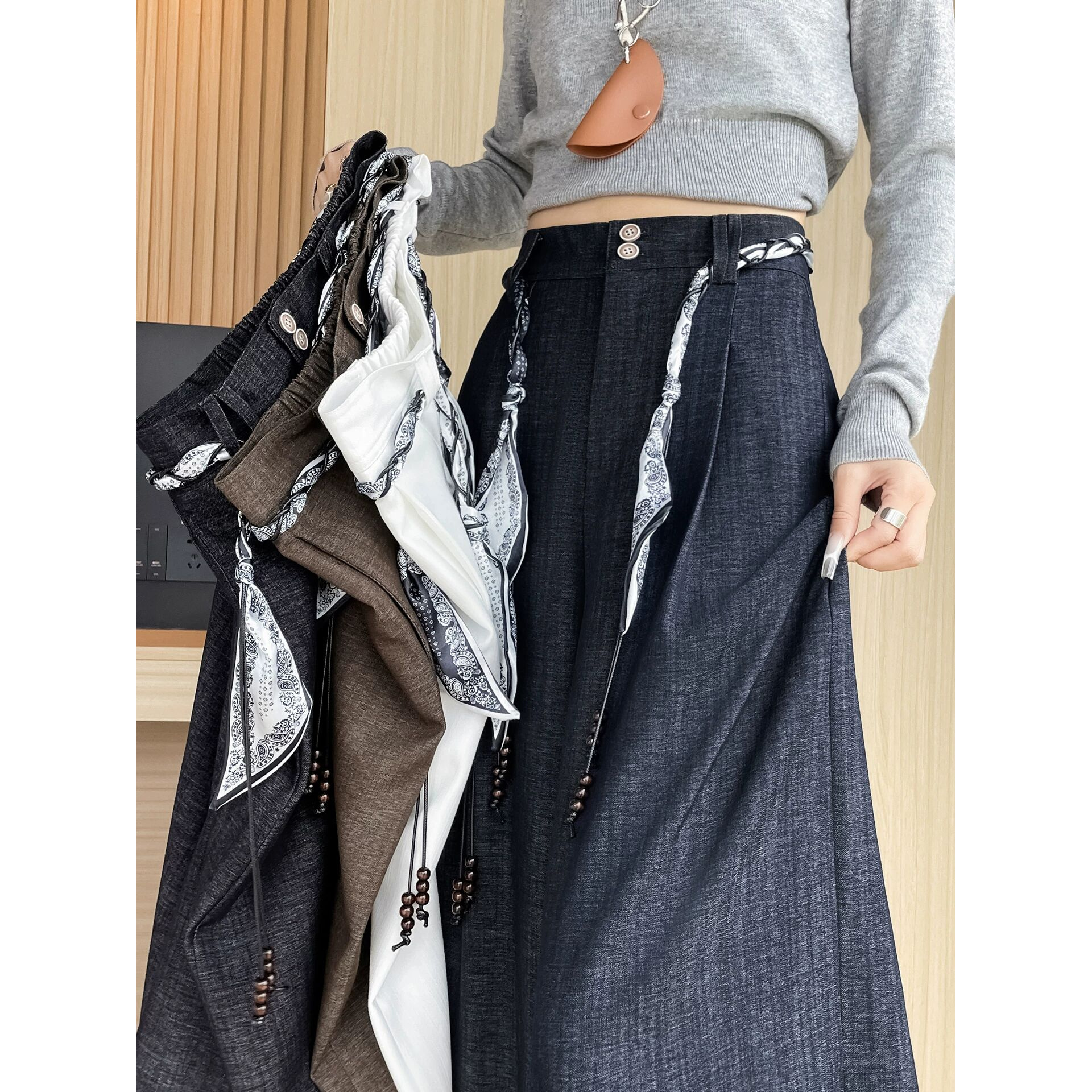 仿牛仔西装裤子女春秋2026年新款丝巾系带高腰垂感休闲宽松阔腿裤