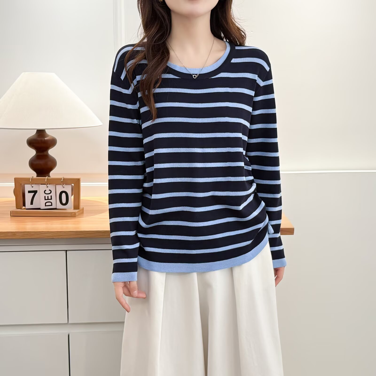 女毛针织衫女款大码宽松显瘦休闲圆领针织上衣女装百搭春秋衫