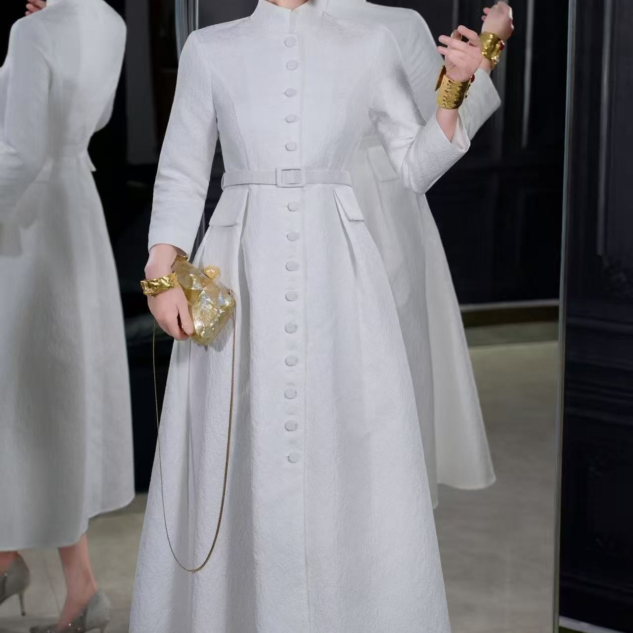 新款优雅轻薄挺阔A摆衬衫领法式连衣裙中长款时尚名媛淑女裙子女