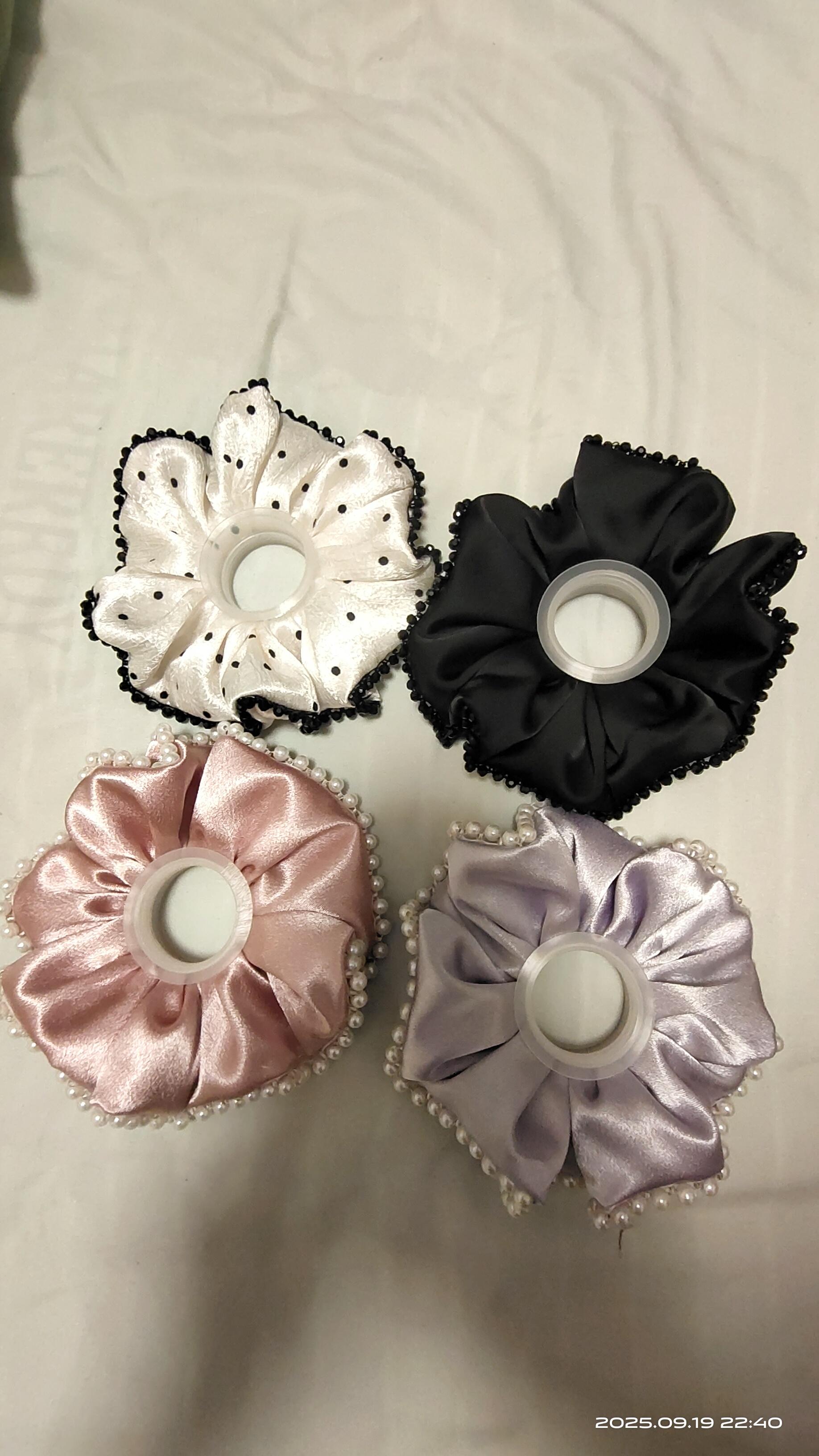 缎面珠珠时尚发圈可爱简约清新