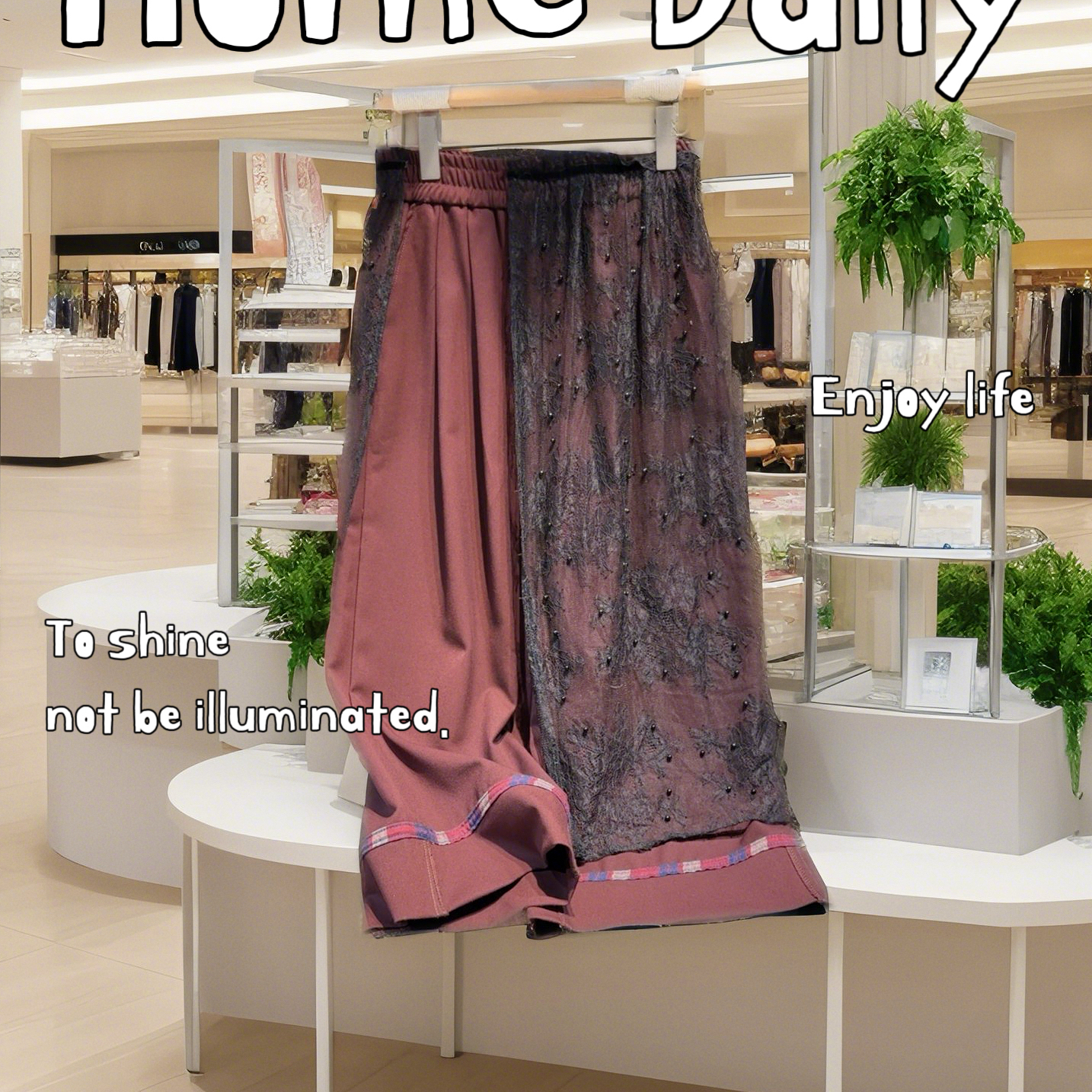 1931 蕾丝邂逅直筒裤，拼接出摩登态度。打破常规，定义你的独特风格