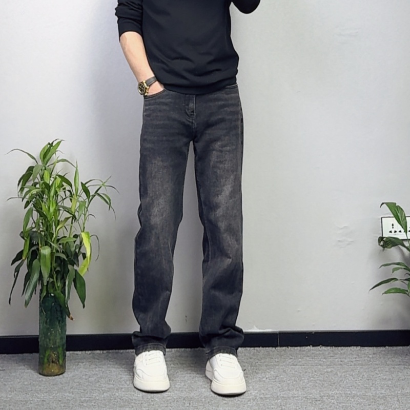 秋冬黑色牛仔裤男款爆款2025新款轻奢合体休闲水洗直筒裤子男潮流