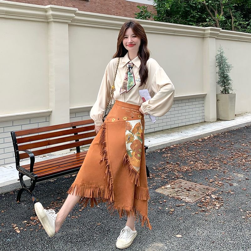 法式艺术气质套装女2025秋季新款刺绣衬衫油画风流苏半身裙两件套