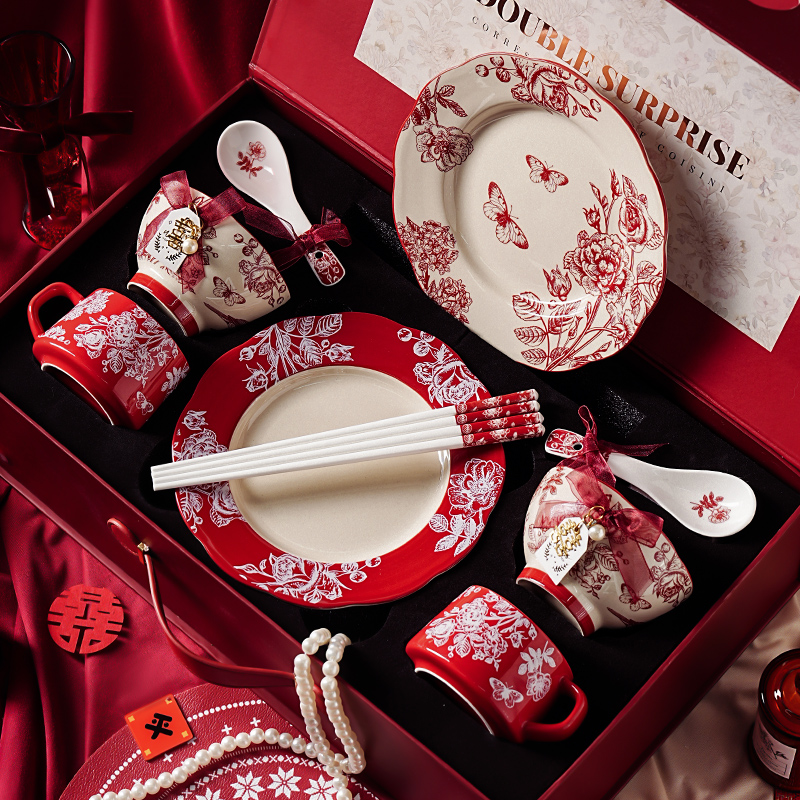 玫瑰假日订婚餐具结婚新婚礼物送新人乔迁新居碗盘碟套装2025