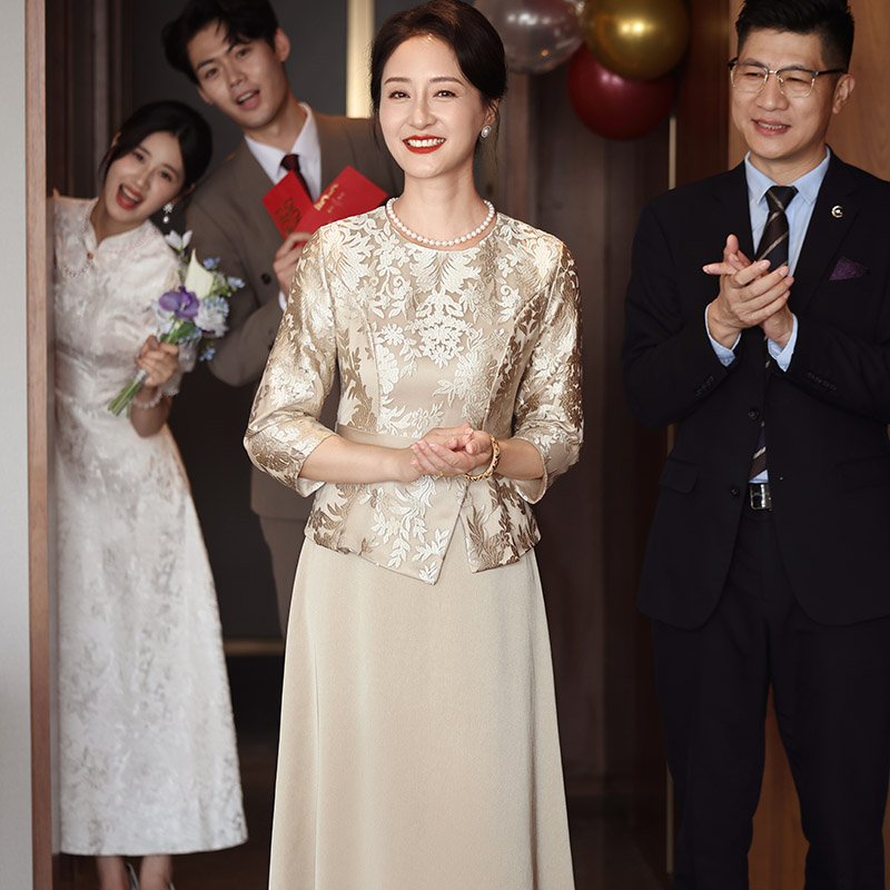 5961新中式国风改良旗袍裙2025新款年轻款喜婆婆结婚假两件婚宴装