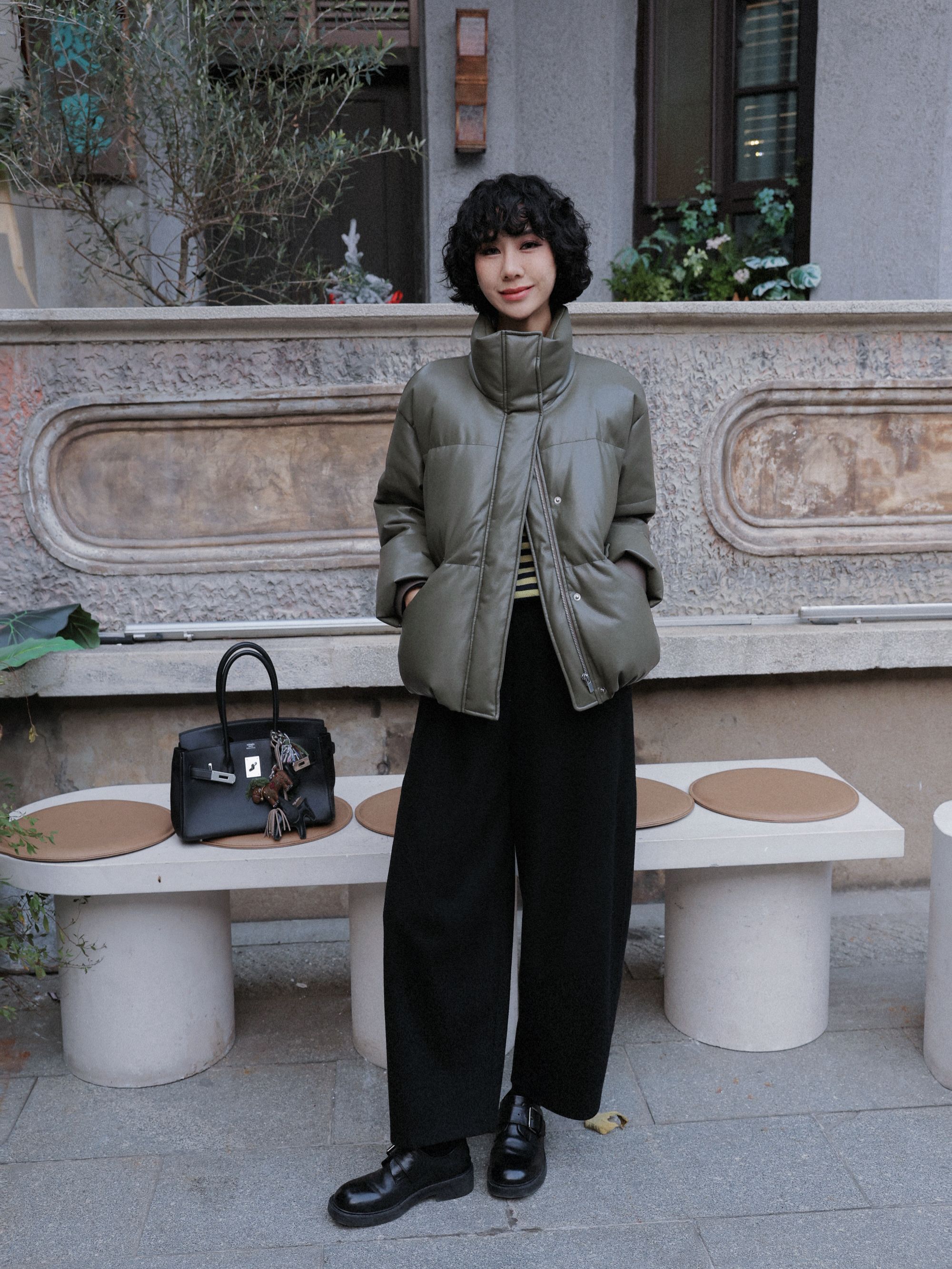 TT设计师【雪松琥珀】复古风时尚蛋白皮白鹅绒羽绒服TT191639