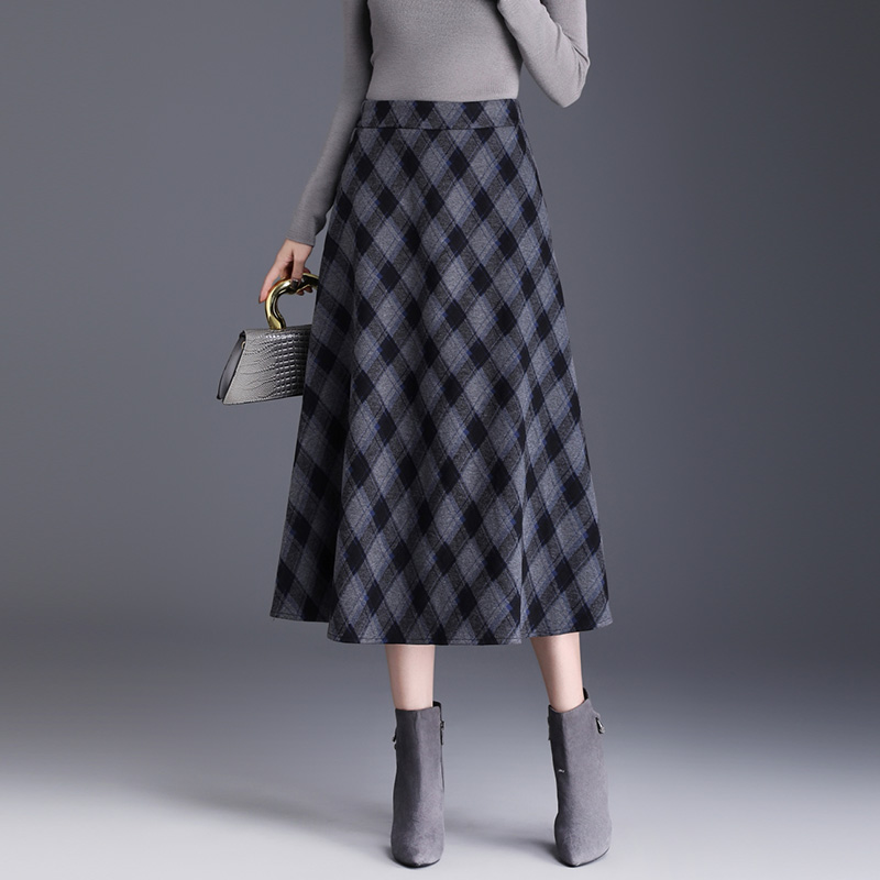 格子半身裙女秋季2025新款高腰显瘦中长款a字伞裙大摆裙休闲女裙