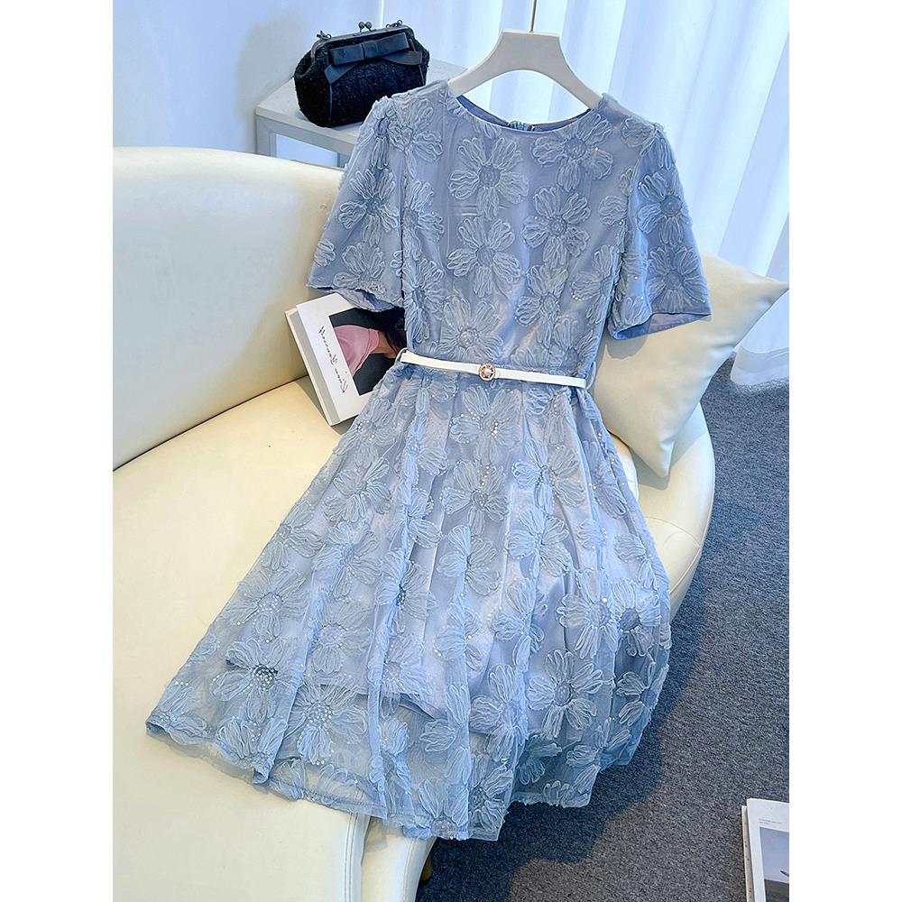 茶歇法式连衣裙2025时尚新款夏季刺绣亮片花修身正式场合高端礼服