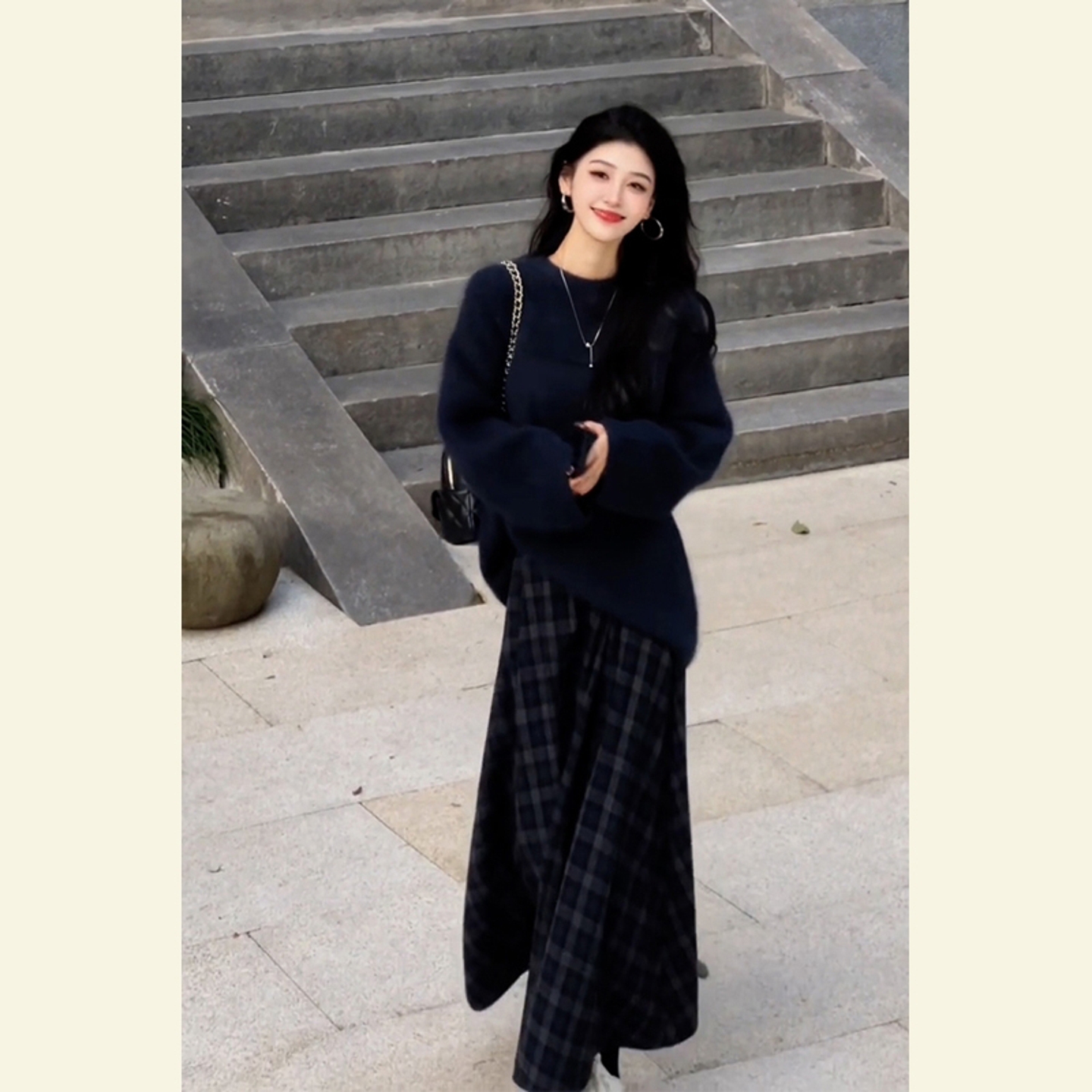 韩系早秋气质穿搭一整套盐系轻熟慵懒高级感蓝色毛衣半身裙套装女