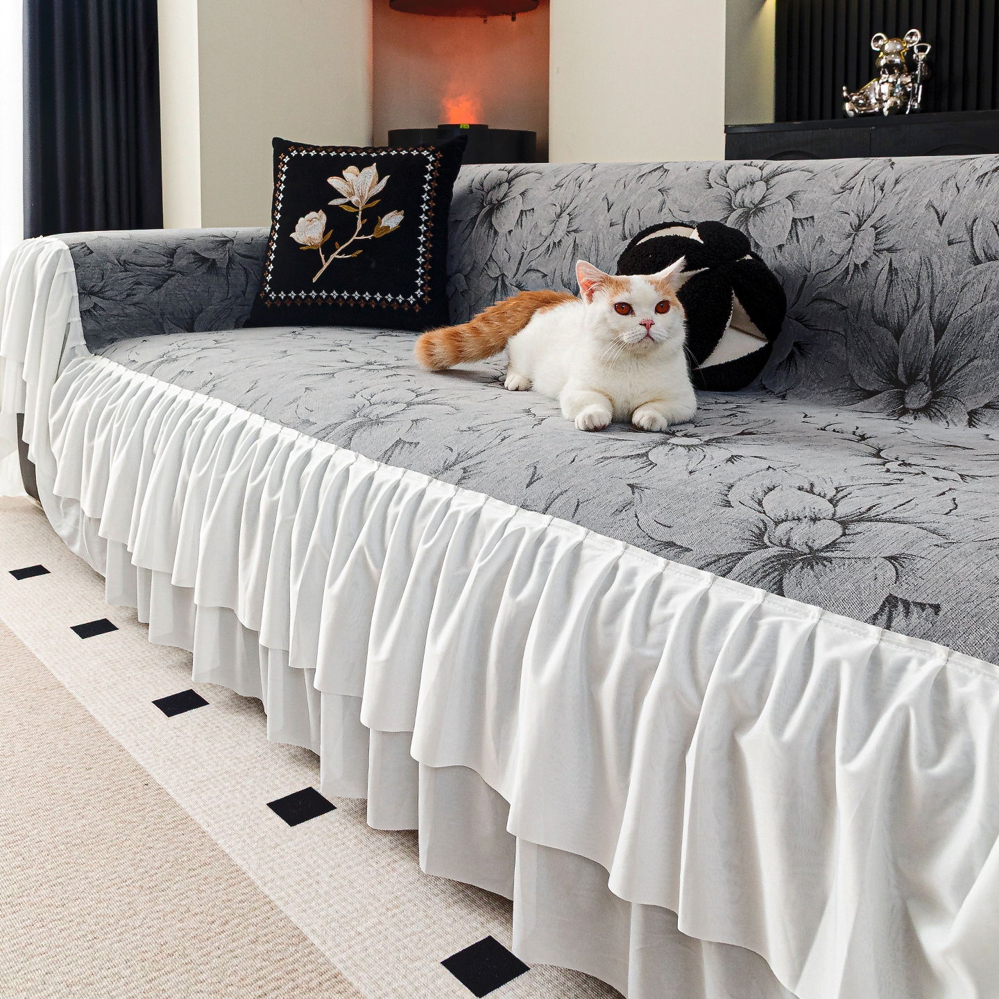 香水百合沙发巾2025新款沙发垫子四季通用高级感沙发套罩盖布巾