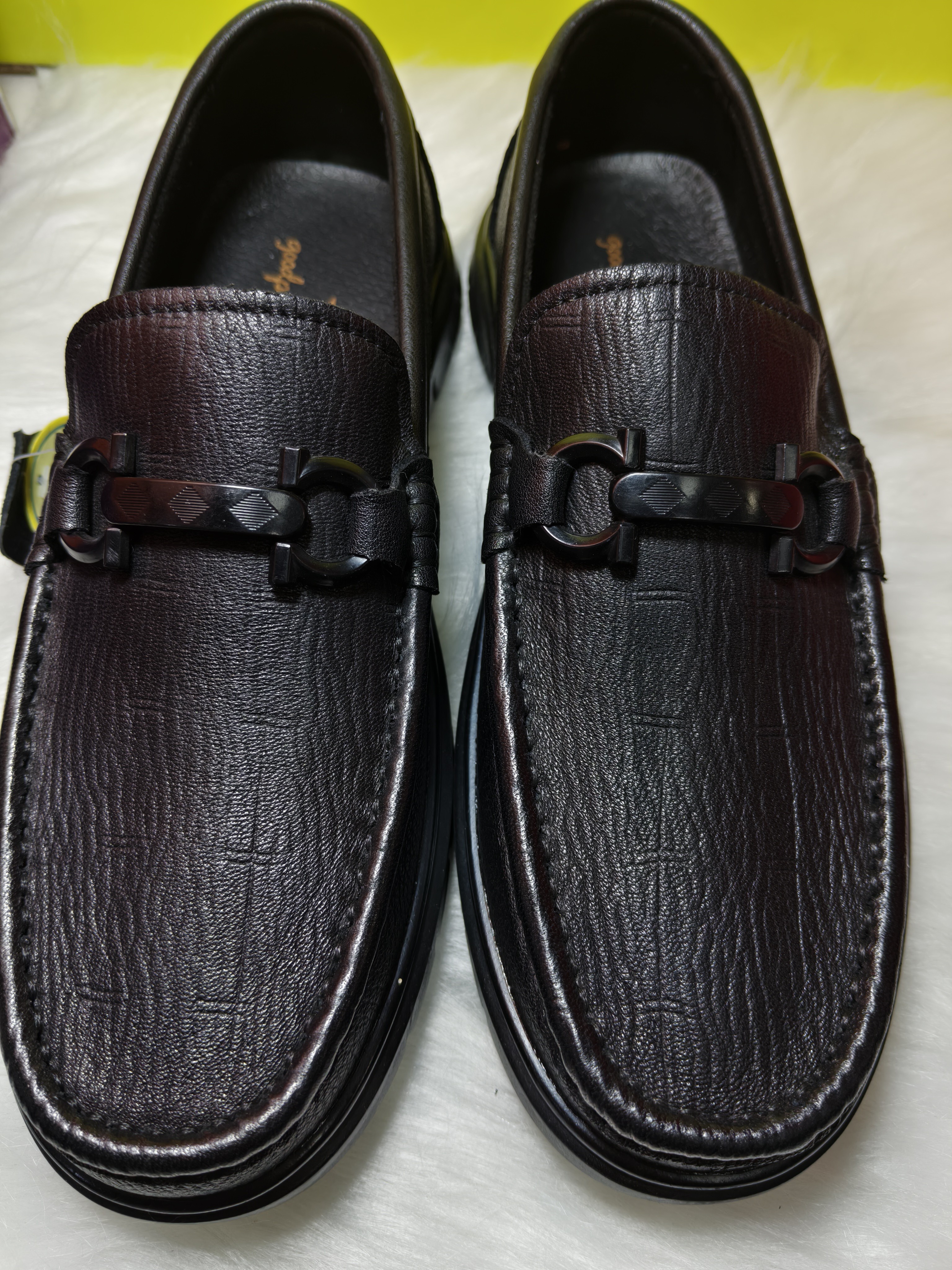 头层牛皮休闲鞋，英伦一脚蹬，软底舒适，透气防臭，防滑耐磨