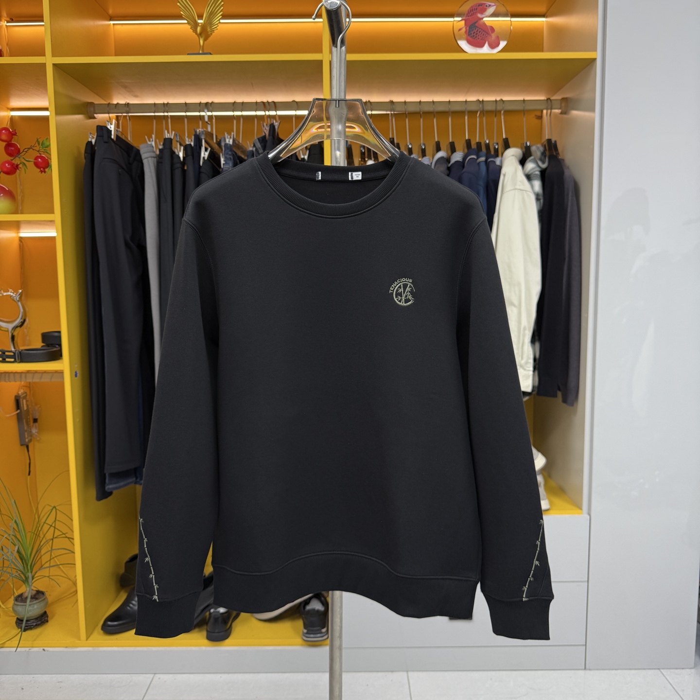 HL550男女同款秋季宽松版空气层刺绣标棉质卫衣