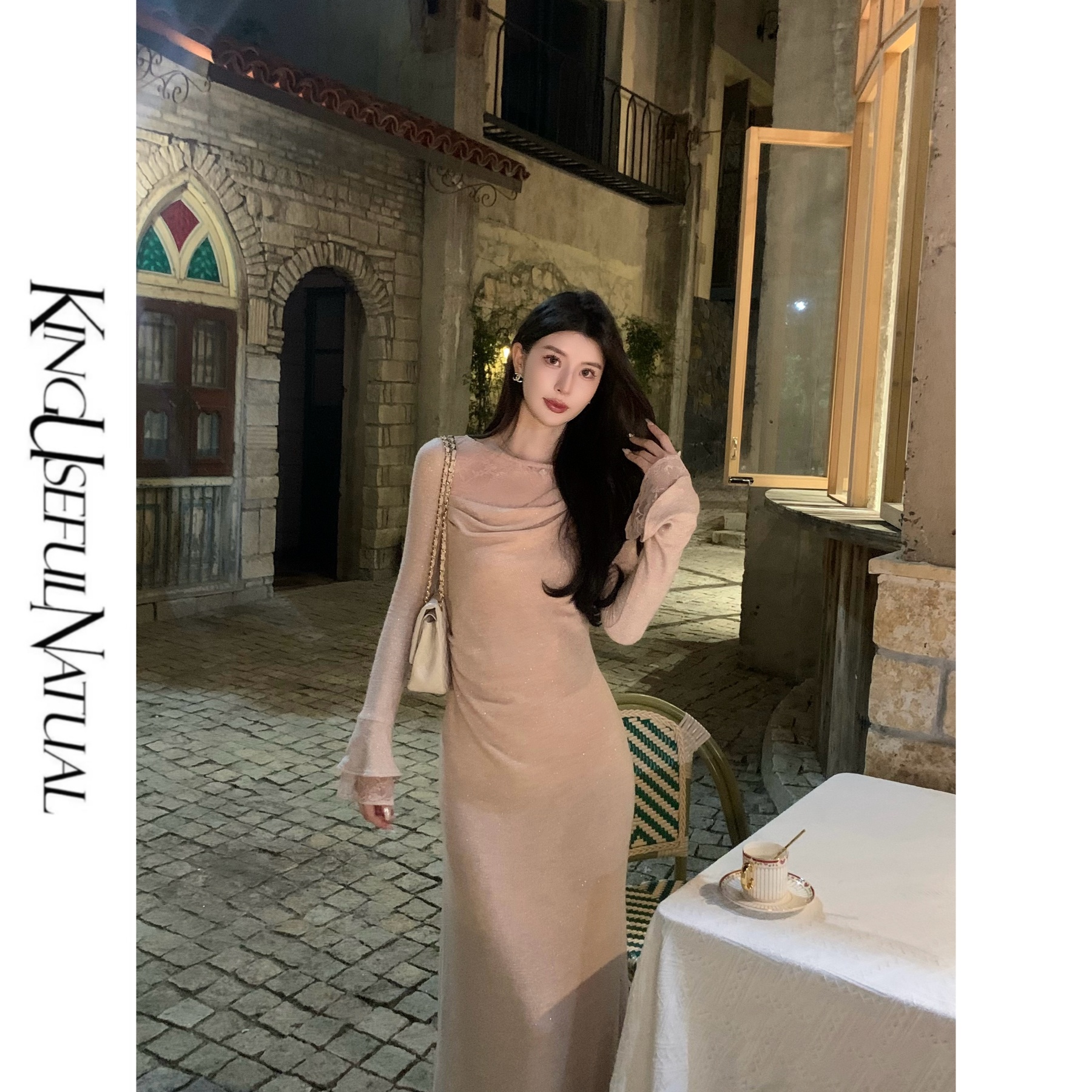 KUN【优雅弧度】感受美丽 蕾丝显瘦气质淡粉色秋冬连衣裙