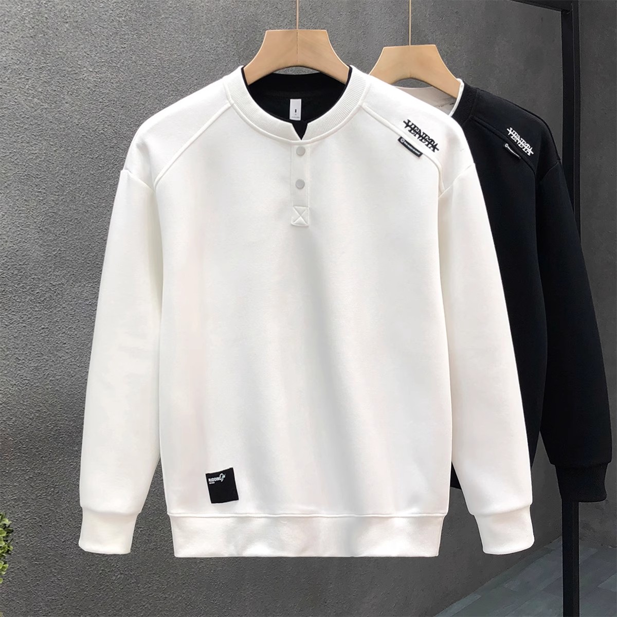 追属潮流圆领卫衣男痞帅圆领长袖t恤简约潮牌秋季新款男士打底衫