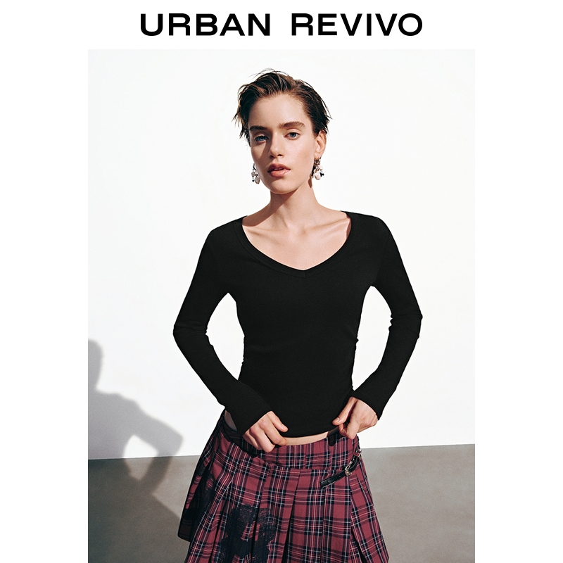 UR2025秋季新款女装简约休闲V领褶皱修身长袖T恤UWB450062