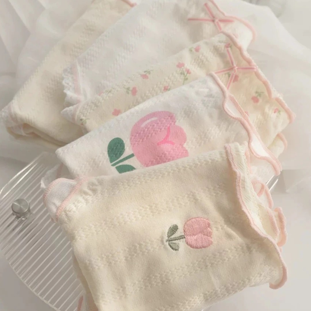 混搭女士三角内裤透气舒适款（拍下备注编码）