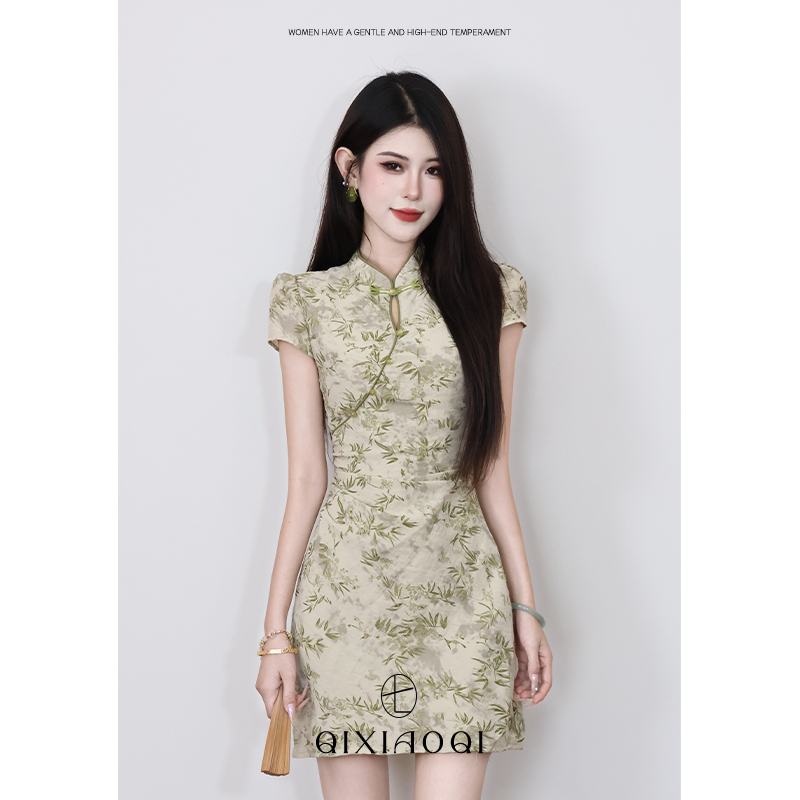 七小七Sicily【竹韵】新中式国风立领绿色收腰设计感短款旗袍女夏季