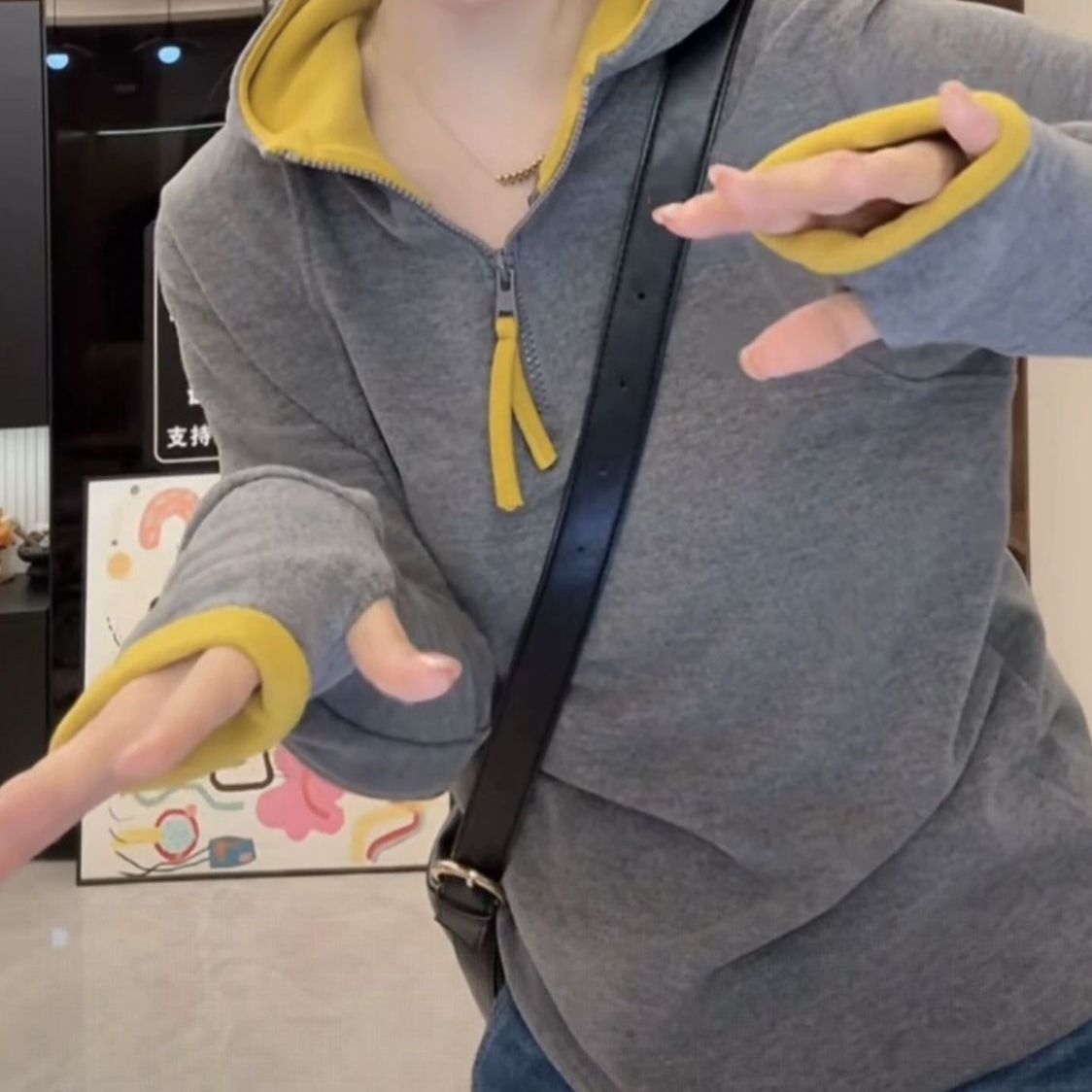 半拉链双面德绒长袖连帽针织卫衣女2025冬季新款保暖薄绒打底上衣