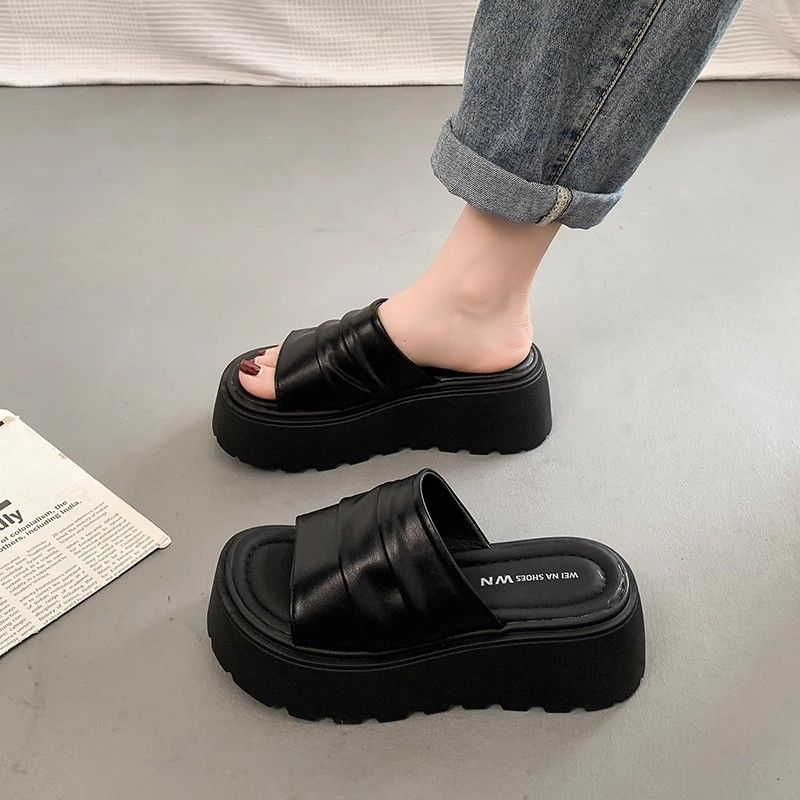 马克西姆厚底拖鞋女夏外穿2025新款配裙子沙滩一字小个子增高松糕