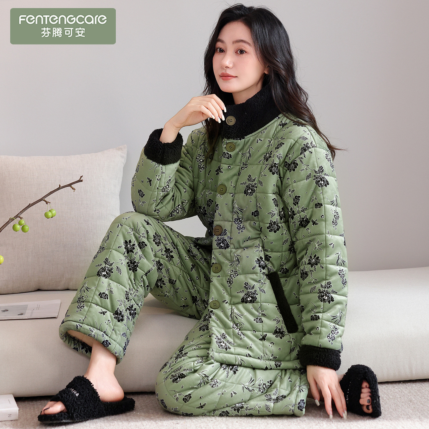 芬腾可安2025新款秋冬季天女士三层夹棉睡衣保暖套装珊瑚绒加绒加