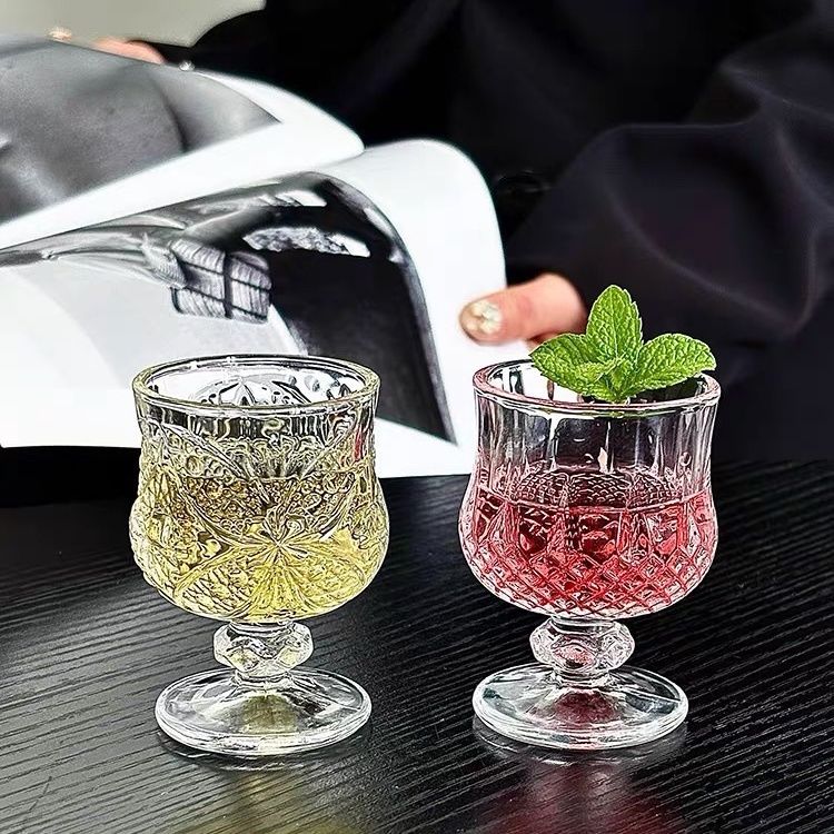 迷你ins高脚杯刻花钻石玻璃杯网红小号复古蝴蝶高颜值一两白酒杯