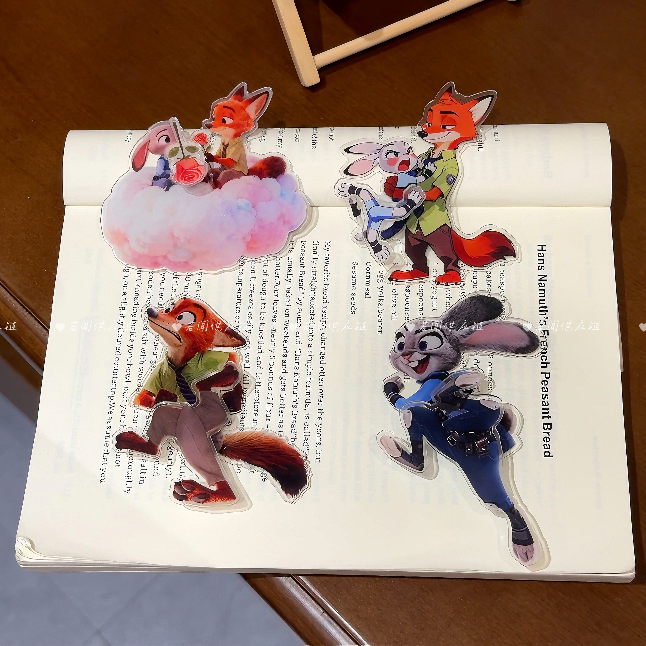 卡通人物旋转冰箱贴疯狂动物城警官朱迪尼克创意家居装饰礼物